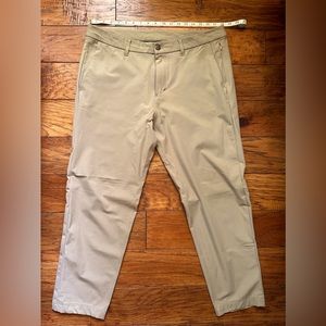 Lululemon Commission Slim 36x30.